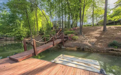 Lakeside Landing by Avantstay Private Dock