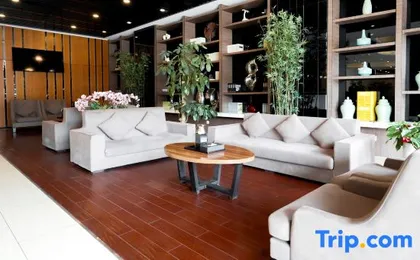Yi Qiao Hotel