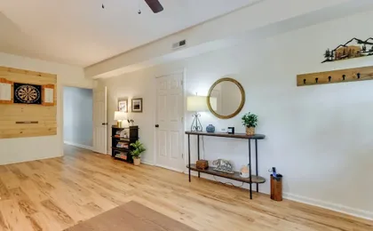 Updated Home w/ Private Hot Tub & Mtn Views!