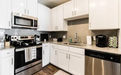 Stayovr at Legacy West - Windrose