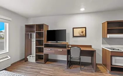 WoodSpring Suites Beaverton - Portland West