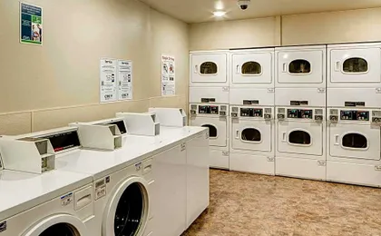 WoodSpring Suites Columbus NE I-270 Airport