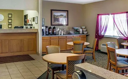 Comfort Inn Jamestown South