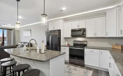 Topsider Condo w/ Updated Design & Amazing Main Channel Views