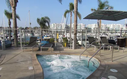 Miracle Mile Apartments with Full Amenities