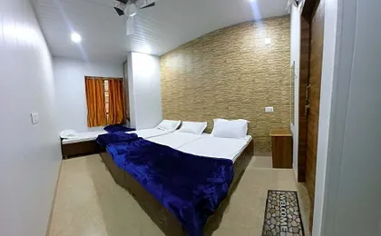 Hotel Shiv Ganga