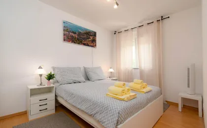 Apartment Sofia with Balcony - 55m2 - 1 Km To the Sea