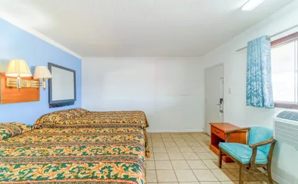 Gulfway Motel By OYO Near Airport I 37