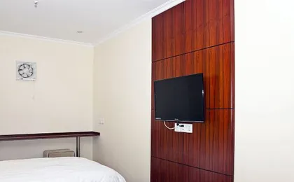 Yanrui Hotel