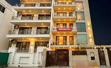 Via Hemkunt Residency - Nr Yatharth Super Speciality Hospital - Noida 110