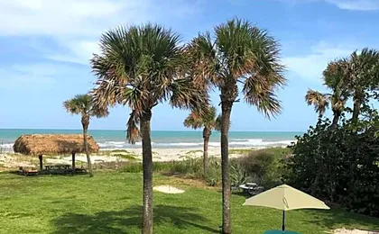 South Beach Inn - Cocoa Beach