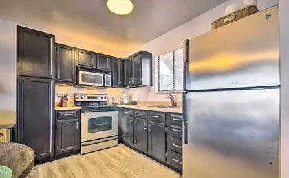 Osage Beach Resort Condo w/ Community Pool!