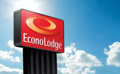 Econo Lodge Calhoun