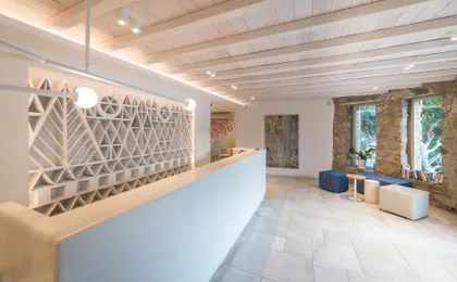 Vienoula's Garden Hotel