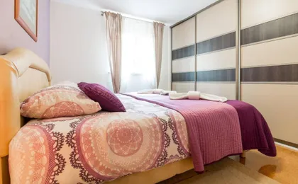 Dina Apartments