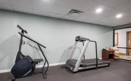 Baymont by Wyndham Louisville Airport South