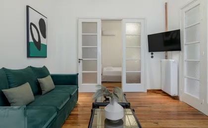 3bdr Modern Design & Bright Interiors in Plaka