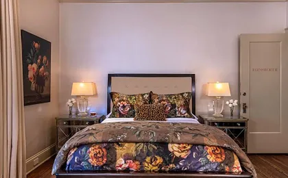 Stonehurst Place Bed & Breakfast