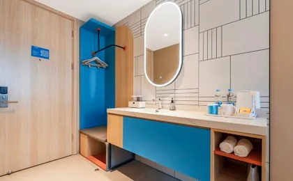 Homeinn Hotel (Shanghai Xuhui Sixth Hospital)