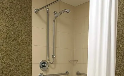 DoubleTree By Hilton Libertyville Mundelein