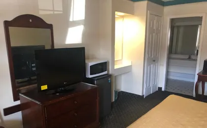 Americas Best Value Inn Denver