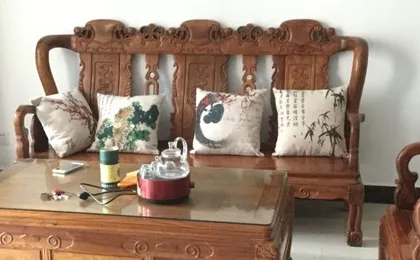 Elves Apartment