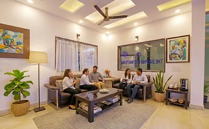 FabHotel Dolphin International