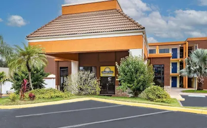 Days Inn by Wyndham N Orlando/Casselberry