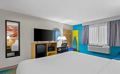 Days Inn by Wyndham Brunswick Bath Area