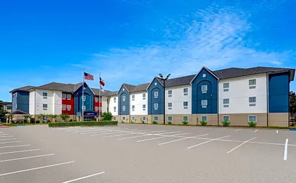 Candlewood Suites Lake Jackson By IHG