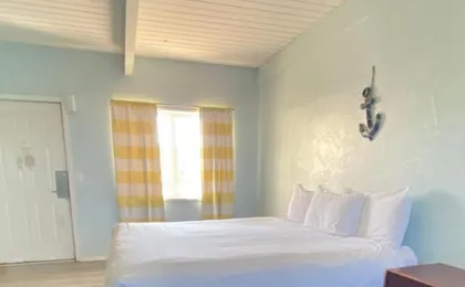 Ocean Shores Inn & Suites