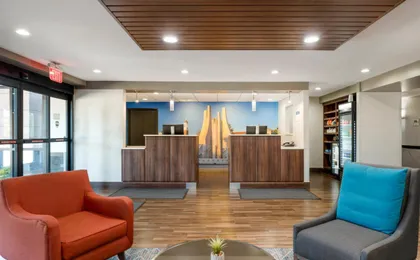 Best Western Plus Lafayette Hotel University Area