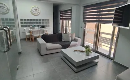 Academys Modern Apartment by Aesthetic & Luxurious