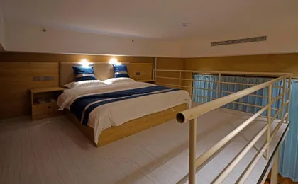 Zou Qu Ye Travel Hotel
