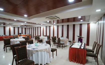 Zip by Spree Hotels Delhi Greater Kailash