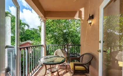 Salty Fox 5BD Oasis w Spa Beach Downtown