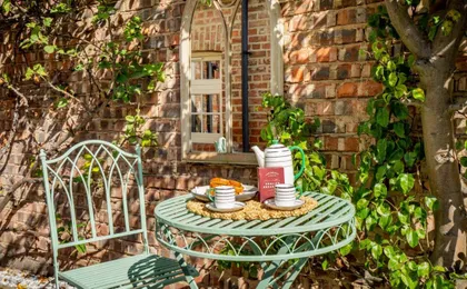 Moatside Gate