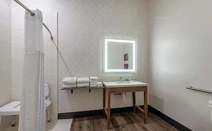 Comfort Suites Colorado Springs East - Medical Center Area