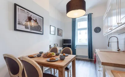 The Paul Loft, Big 3 Bed Room Apartment, 120 M2, Group & Family Friendly, Prenzlauer Berg, Ideal for 4 - 8 Guests