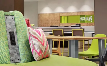 Home2 Suites by Hilton Colorado Springs South (H)