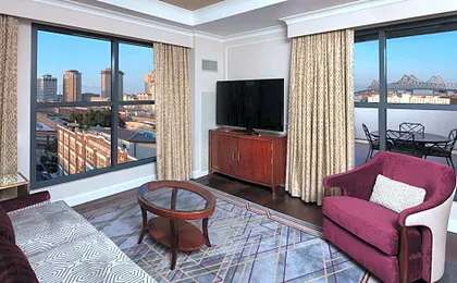 The Higgins Hotel New Orleans, Curio Collection by Hilton