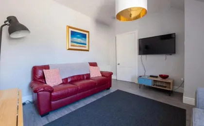 Dryburgh Apartments No2