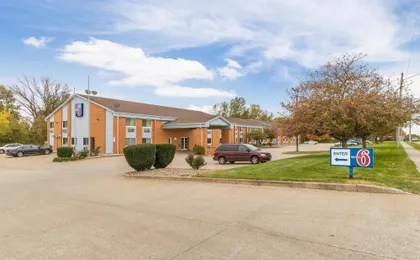 Motel 6 Davenport Ia