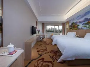 Vienna Hotel Chongqing Jiefangbei Hongyadong