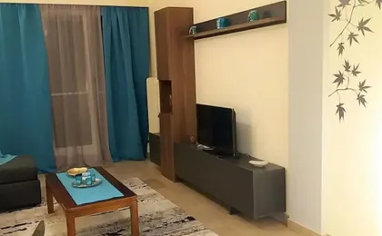 Funky Apt in Central Athens • 5' from Metro!