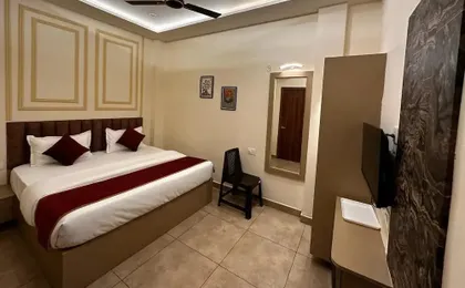 Sri Madhav hotel