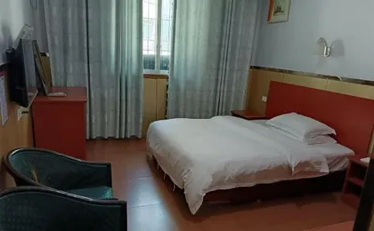 Chongqing Beigang Hotel (Jiangbei Airport Jihua Middle School)