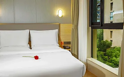 7 Days Premium Shanghai International Automobile City Tongji University Branch