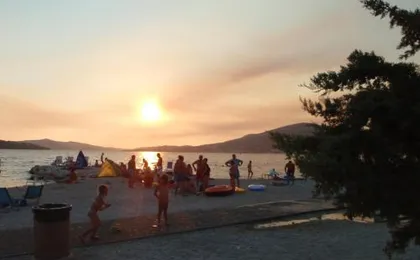 Apartments Otok
