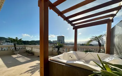 Cobertura de 3 Quartos Com Hidromassagem E Vista Do Por-Do-Sol